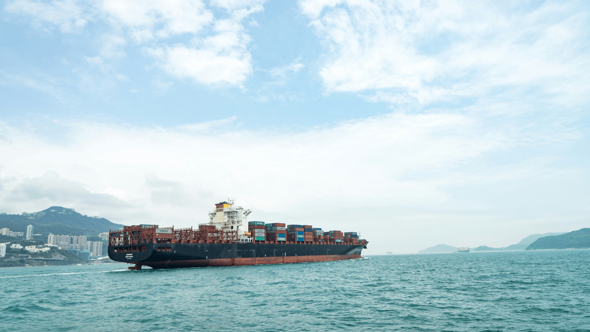 Carbon emissions recovery in ocean container shipping after record-breaking 2024 due to Red Sea conflict - latest data and analysis